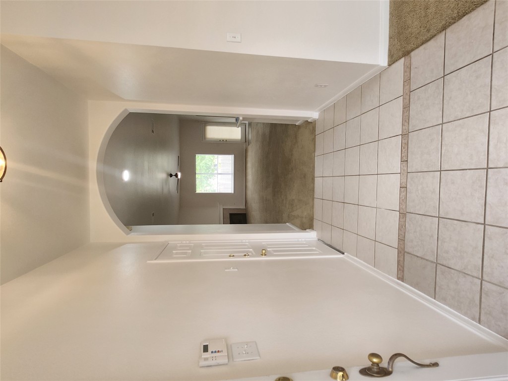 202 N Pauley Drive , Hutto, TX, 78634 | 7384439 | Realty Texas LLC