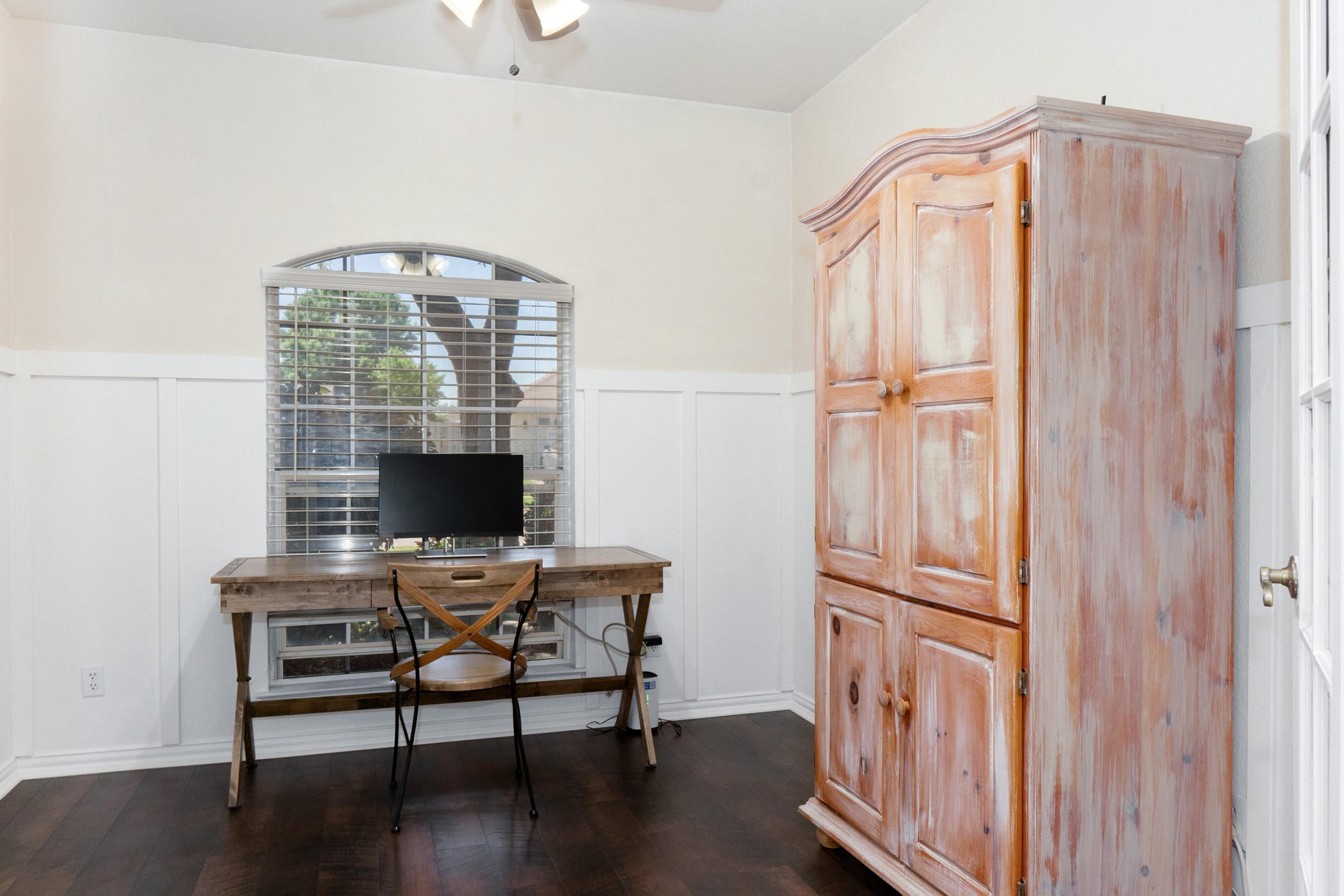 5801 Oak Hill Road , Watauga, TX, 76148 | 20910595 | Realty Texas LLC