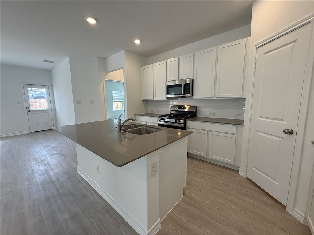 7834 Wonder Woman Drive , Corpus Christi, TX, 78414 | 457984 | Realty Texas LLC