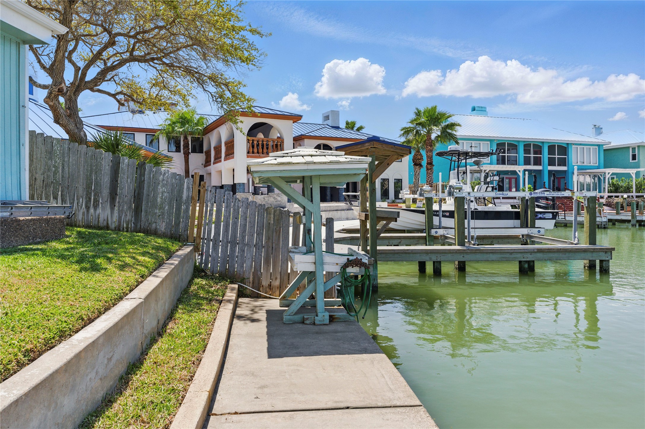 25 Blue Heron Drive, Rockport, TX, 78382 | 67513762 | Realty Texas LLC