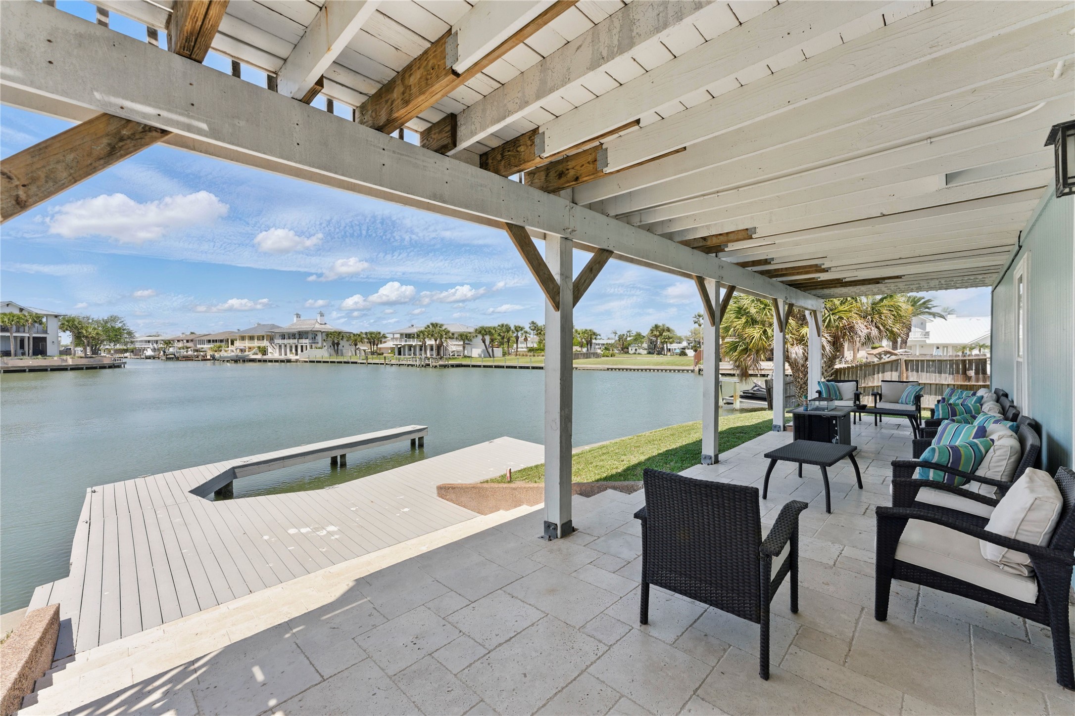 25 Blue Heron Drive, Rockport, TX, 78382 | 67513762 | Realty Texas LLC