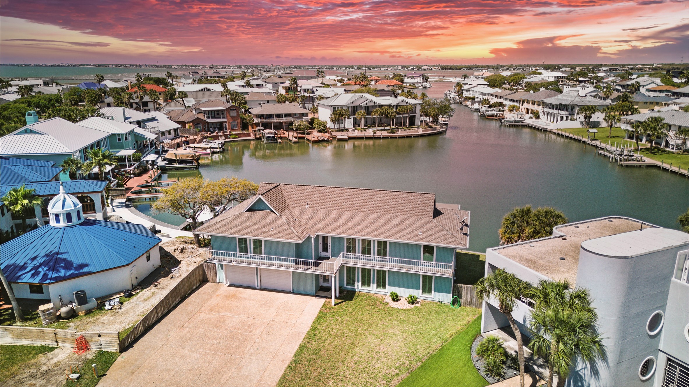 25 Blue Heron Drive, Rockport, TX, 78382 | 67513762 | Realty Texas LLC