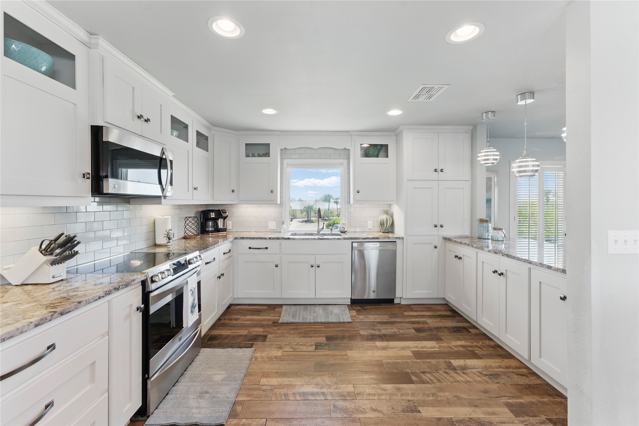 25 Blue Heron Drive, Rockport, TX, 78382 | 67513762 | Realty Texas LLC