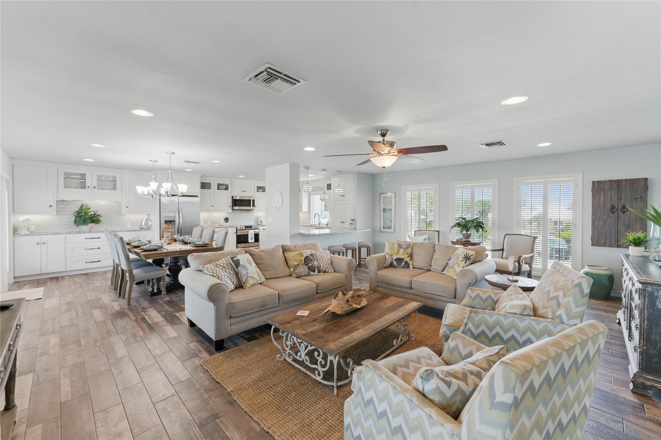 25 Blue Heron Drive, Rockport, TX, 78382 | 67513762 | Realty Texas LLC