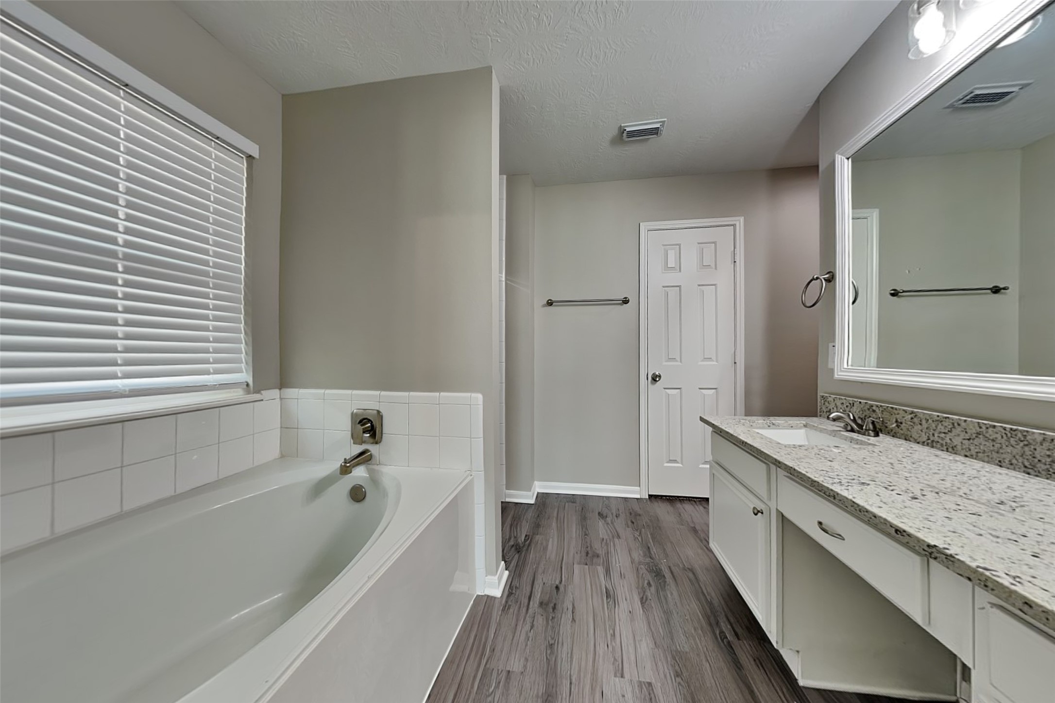 2815 Fox Mountain Drive , Spring, TX, 77386 | 94175336 | Realty Texas LLC