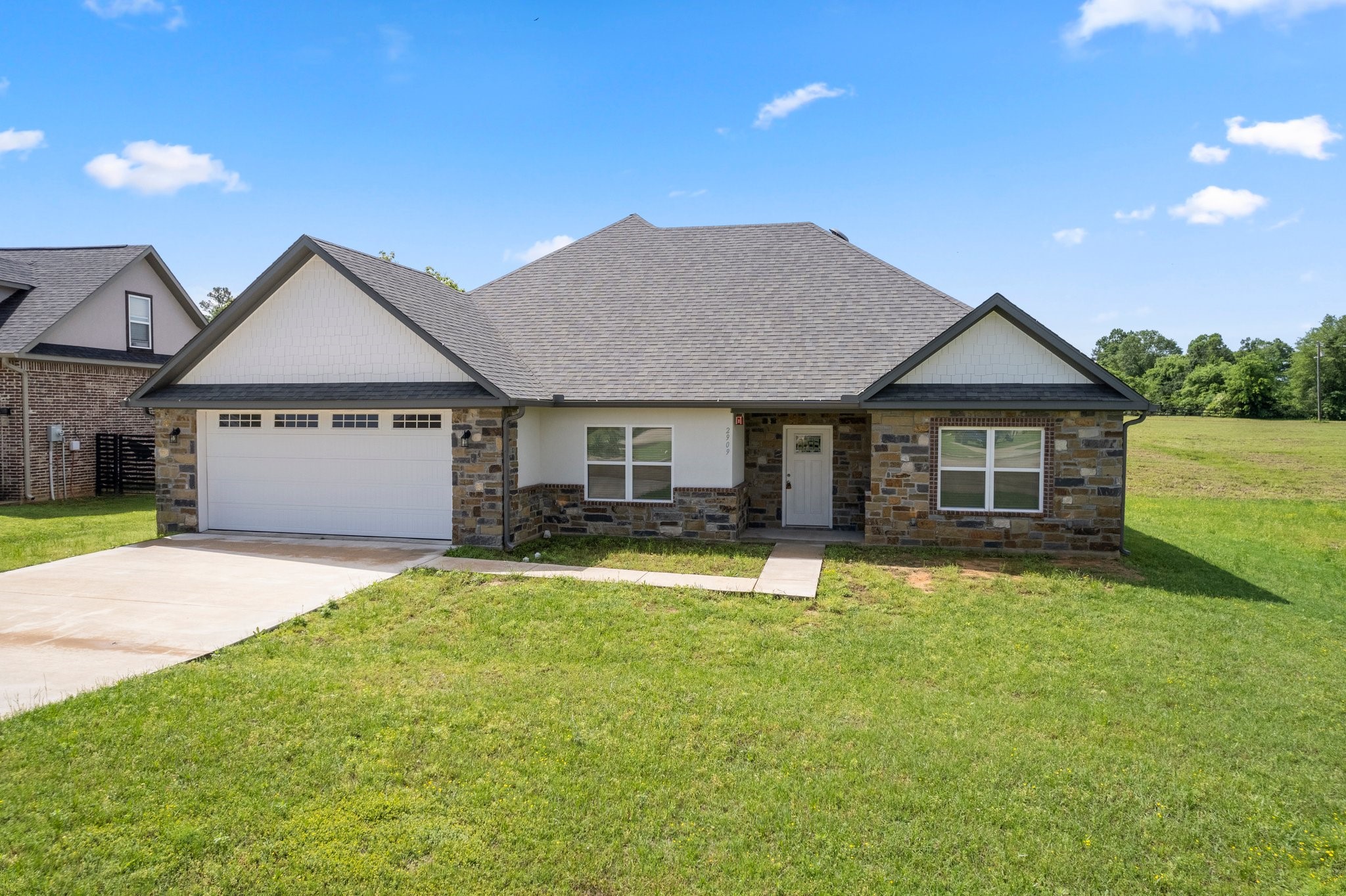 2909 Blue Heron Circle , Mount Pleasant, TX, 75455 | 20911026 | Realty Texas LLC
