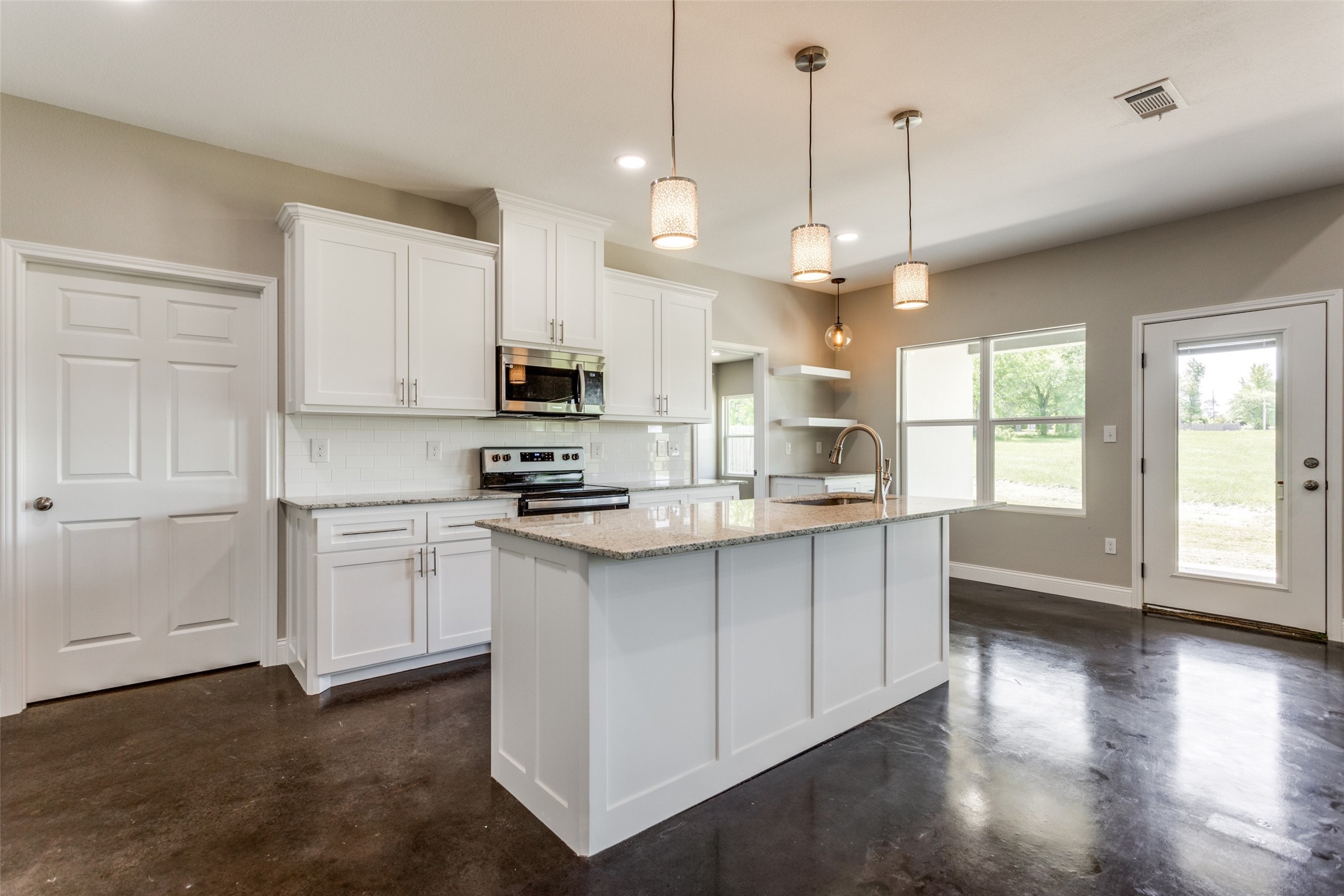 2909 Blue Heron Circle , Mount Pleasant, TX, 75455 | 20911026 | Realty Texas LLC