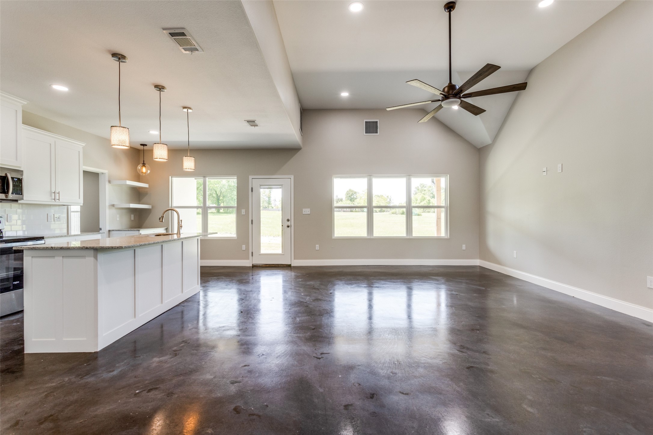 2909 Blue Heron Circle , Mount Pleasant, TX, 75455 | 20911026 | Realty Texas LLC