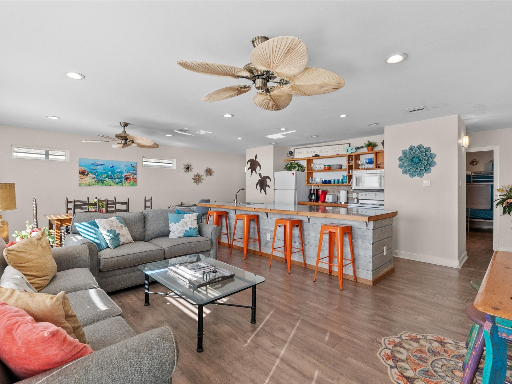 111 Beach Drive , Surfside Beach, TX, 77541 | 73600639 | Realty Texas LLC