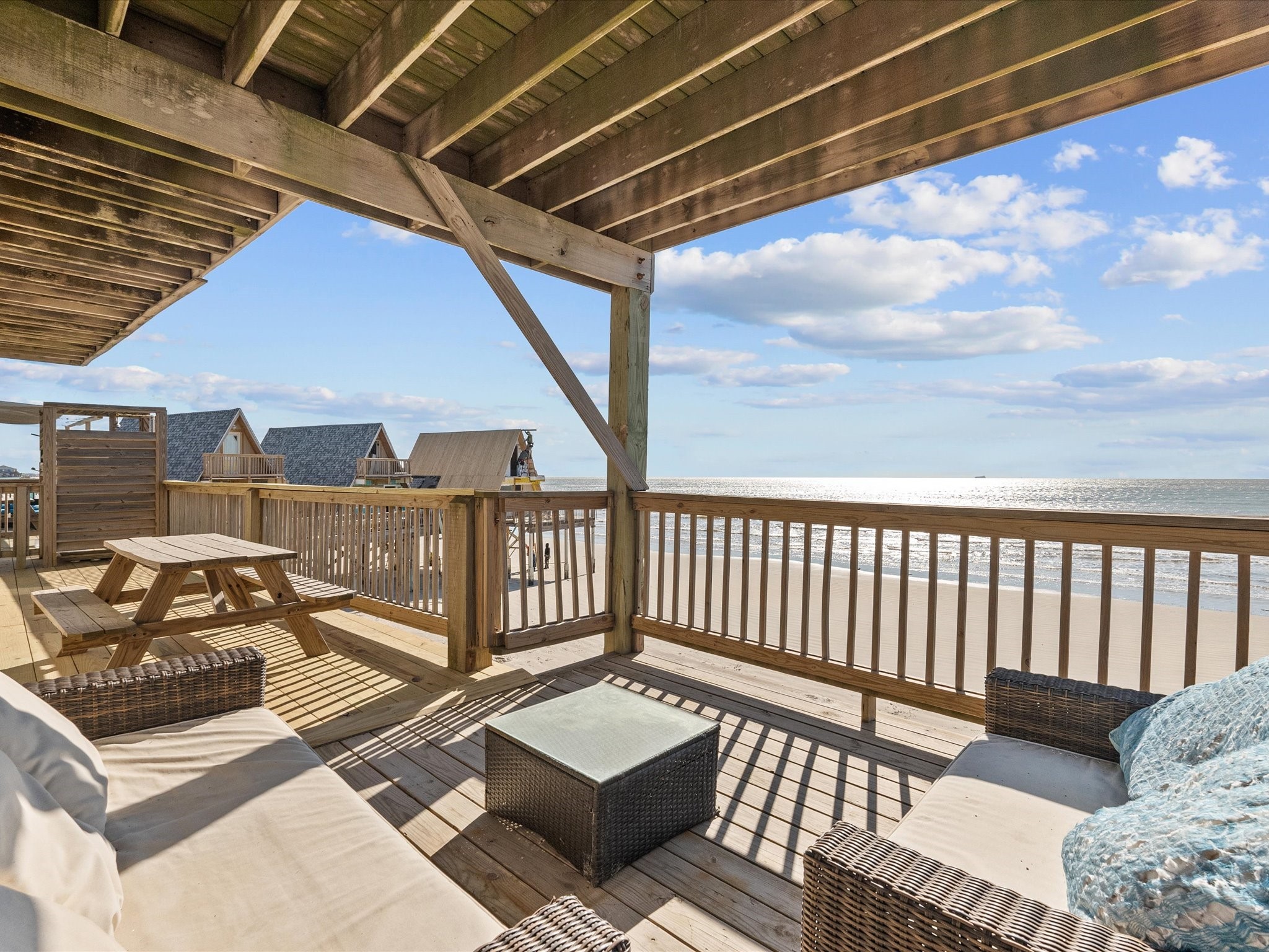 111 Beach Drive , Surfside Beach, TX, 77541 | 73600639 | Realty Texas LLC