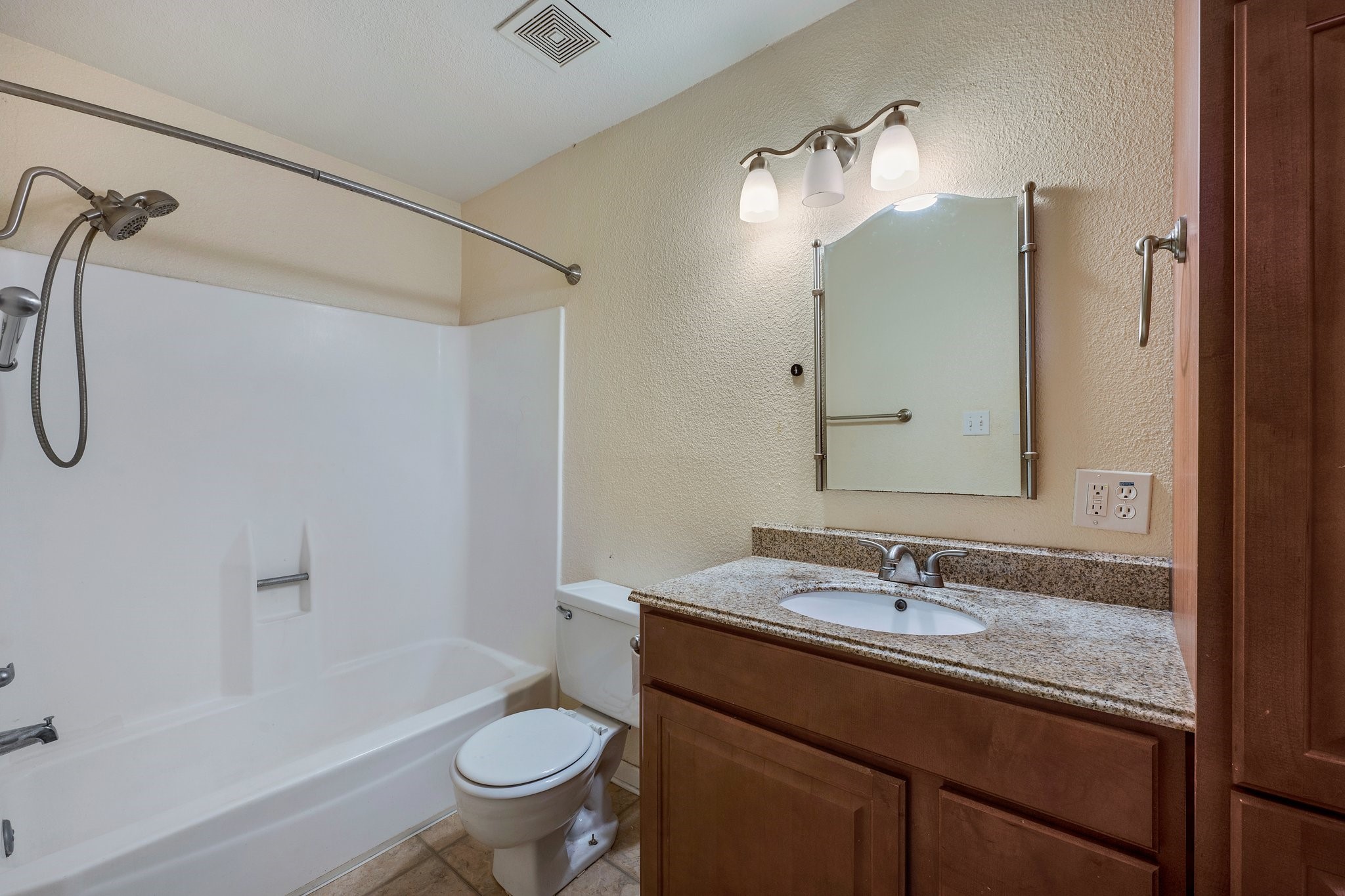 904 University Oaks Boulevard 92 , College Station, TX, 77840 | 58198057 | Realty Texas LLC