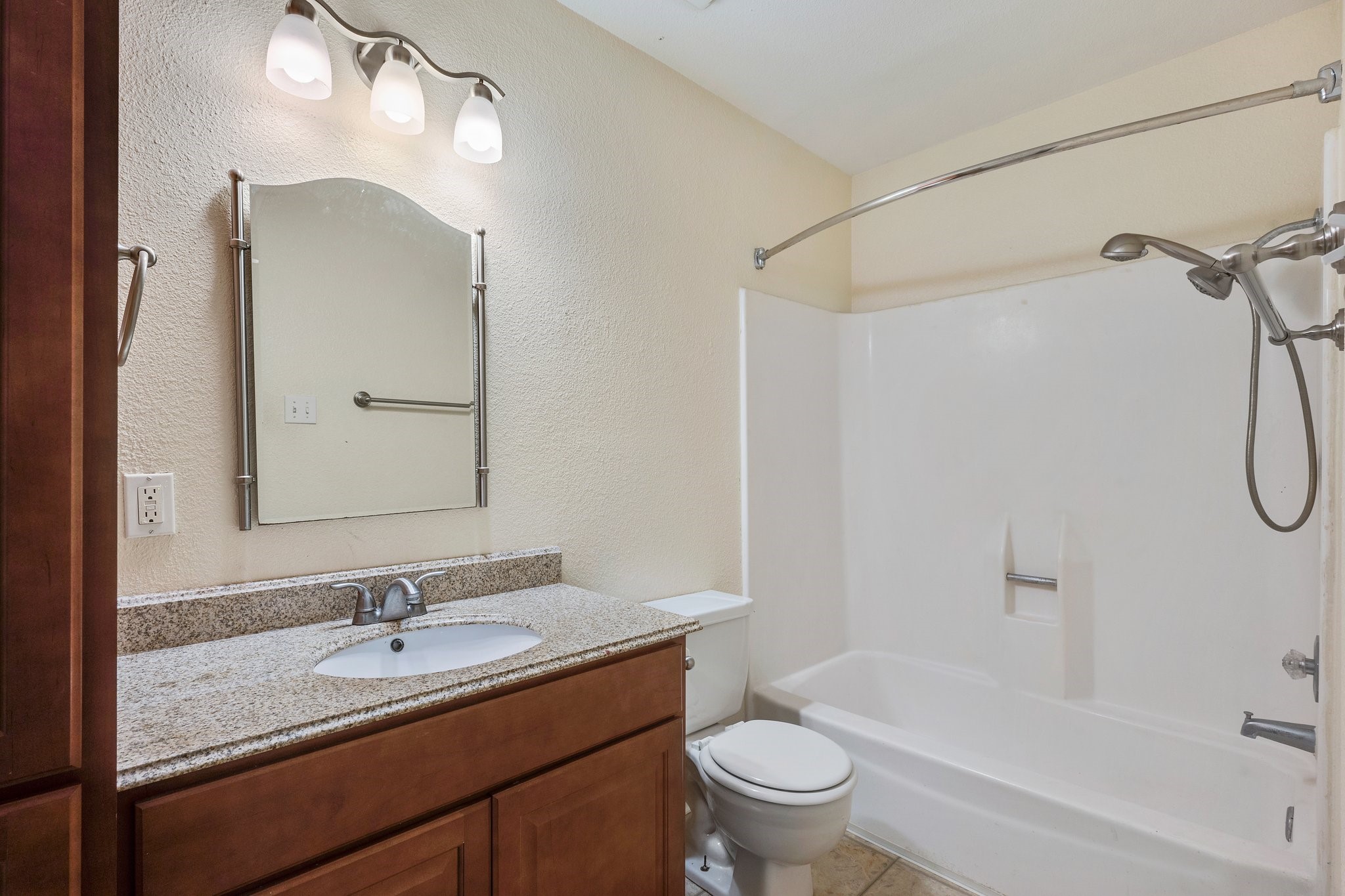 904 University Oaks Boulevard 92 , College Station, TX, 77840 | 58198057 | Realty Texas LLC