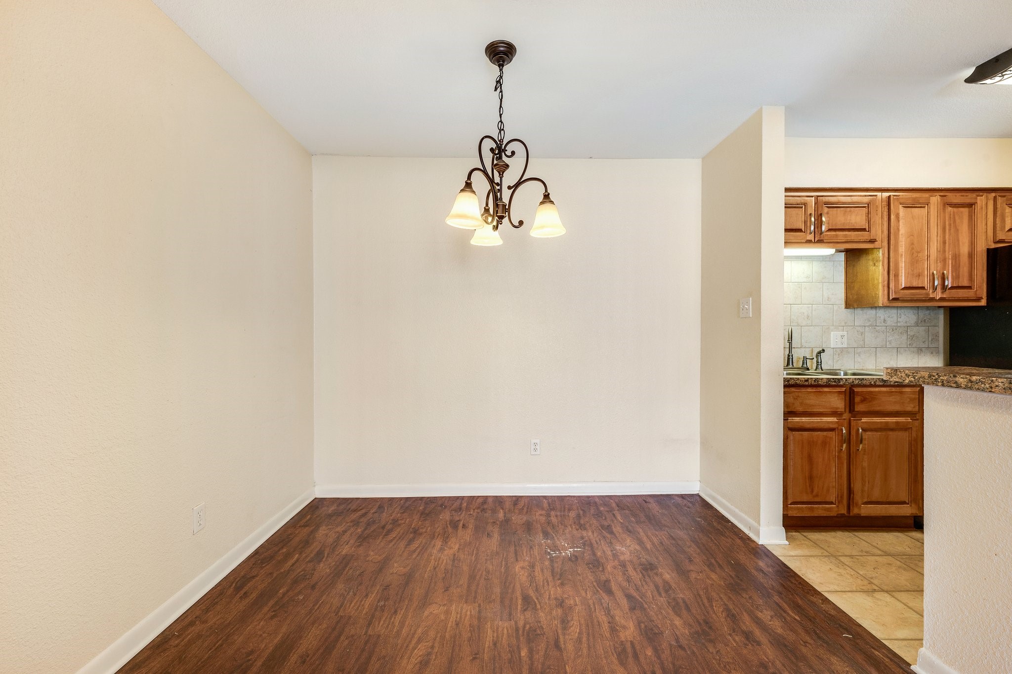 904 University Oaks Boulevard 92 , College Station, TX, 77840 | 58198057 | Realty Texas LLC