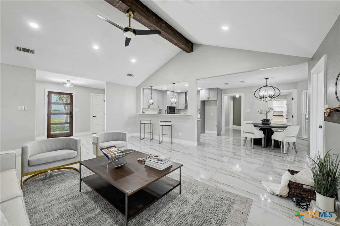 401 County Road 368 , Taylor, TX, 76574 | 577212 | Realty Texas LLC