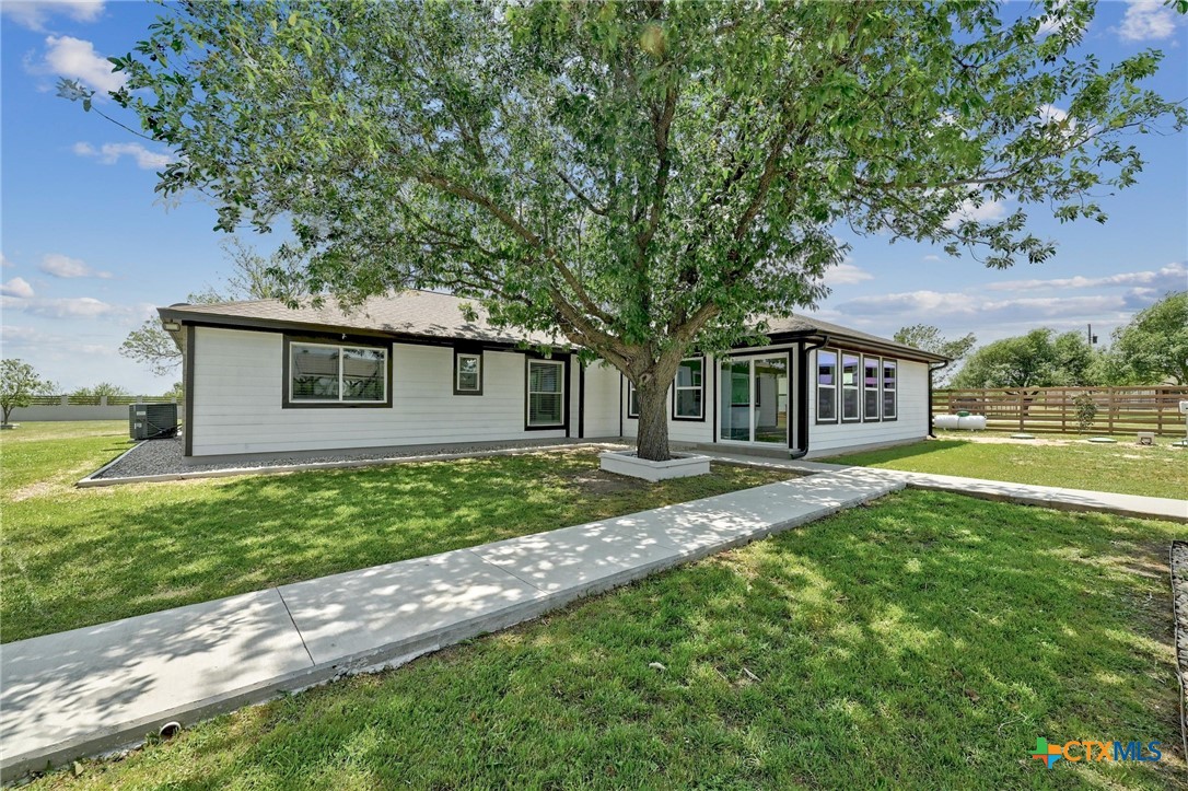 401 County Road 368 , Taylor, TX, 76574 | 577212 | Realty Texas LLC