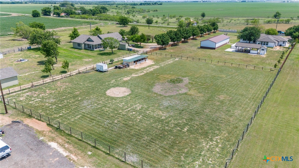 401 County Road 368 , Taylor, TX, 76574 | 577212 | Realty Texas LLC