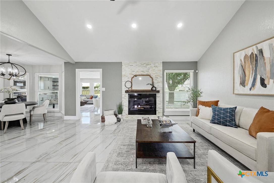 401 County Road 368 , Taylor, TX, 76574 | 577212 | Realty Texas LLC