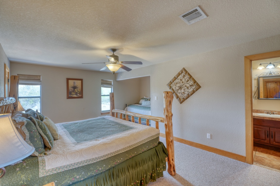 101 Log Country Cove , Burnet, TX, 78611 | 6072568 | Realty Texas LLC