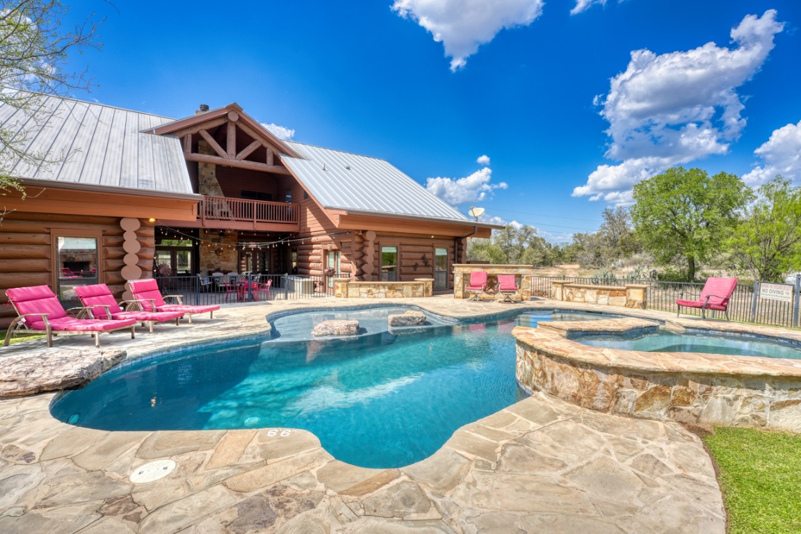101 Log Country Cove , Burnet, TX, 78611 | 6072568 | Realty Texas LLC