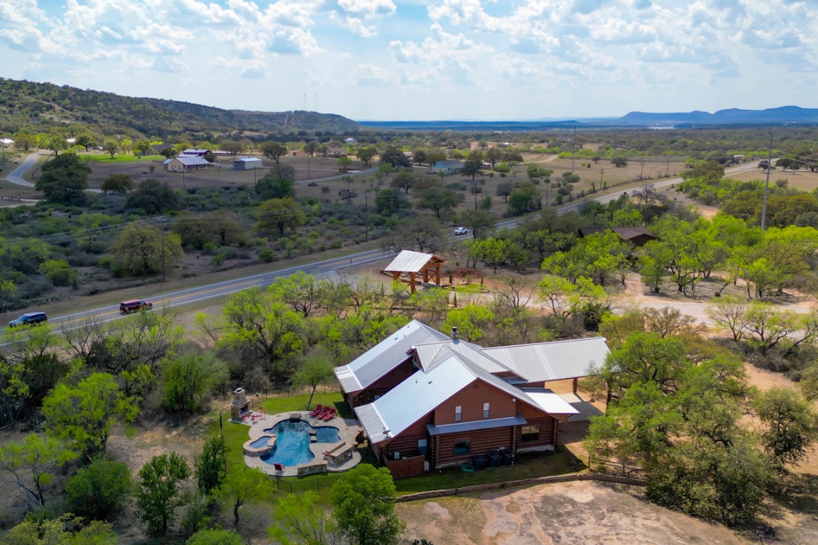 101 Log Country Cove , Burnet, TX, 78611 | 6072568 | Realty Texas LLC