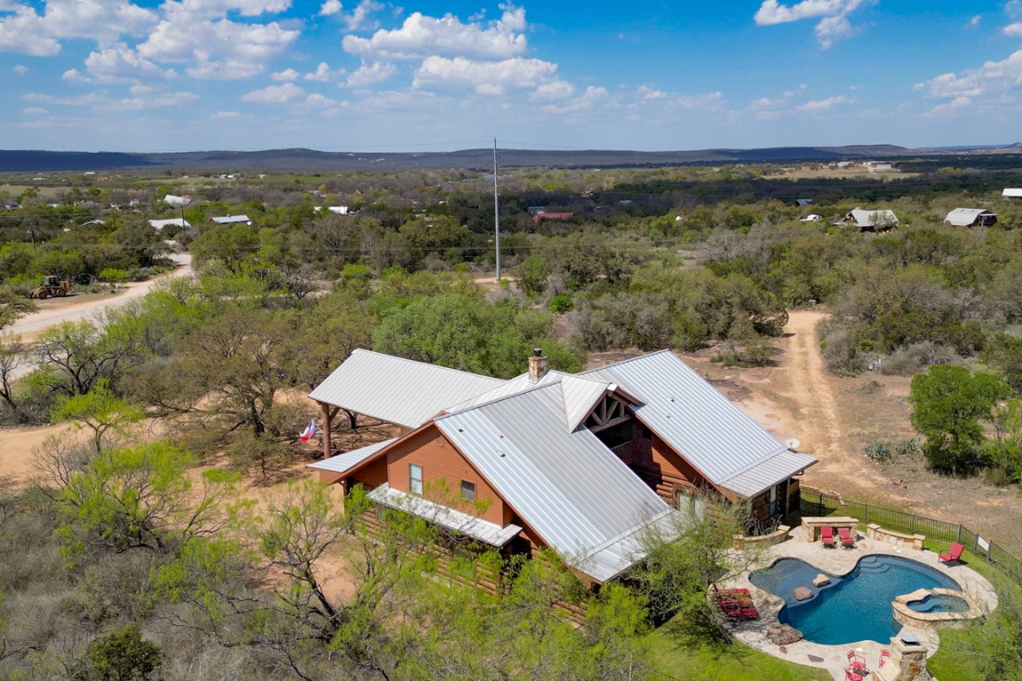 101 Log Country Cove , Burnet, TX, 78611 | 6072568 | Realty Texas LLC