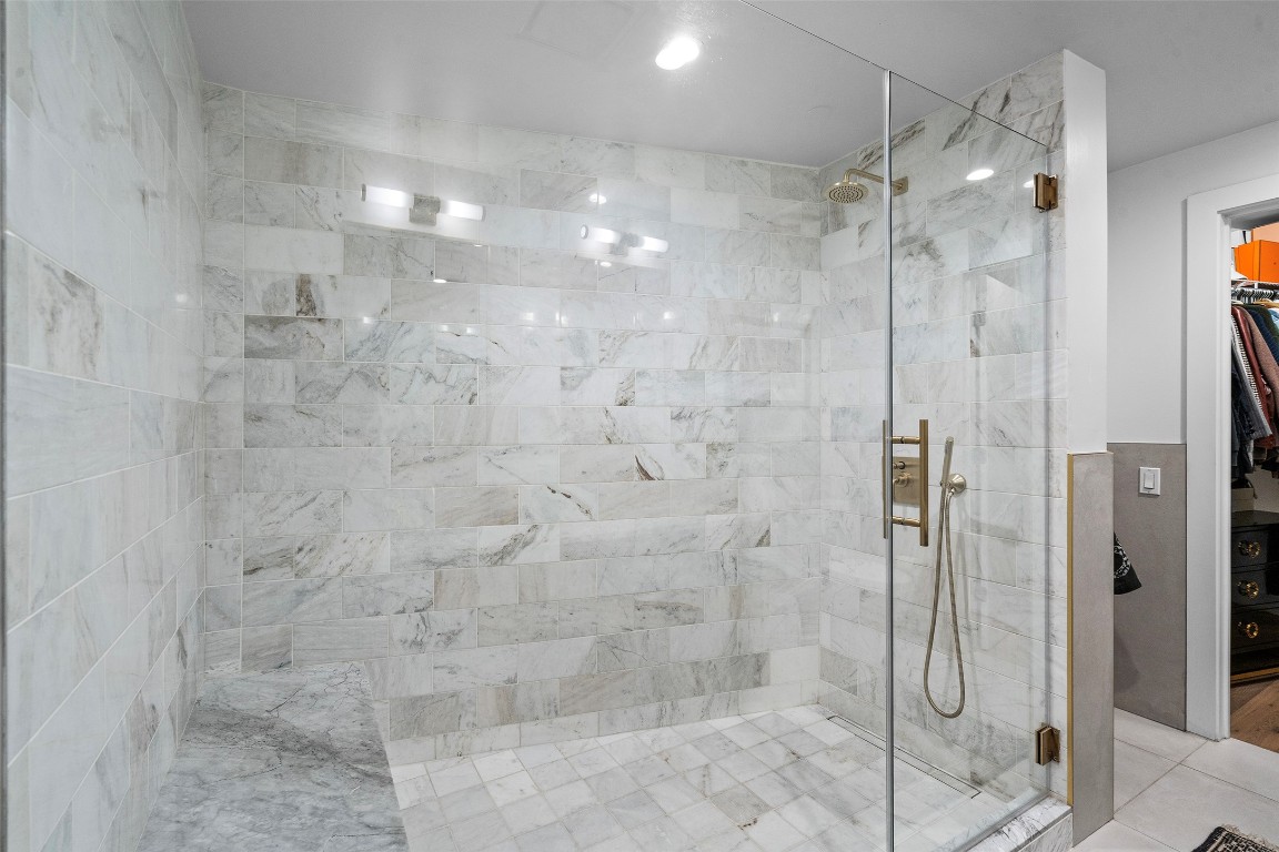 70 Rainey Street 1802 , Austin, TX, 78701 | 1066689 | Realty Texas LLC