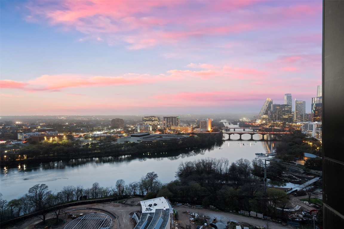 70 Rainey Street 1802 , Austin, TX, 78701 | 1066689 | Realty Texas LLC