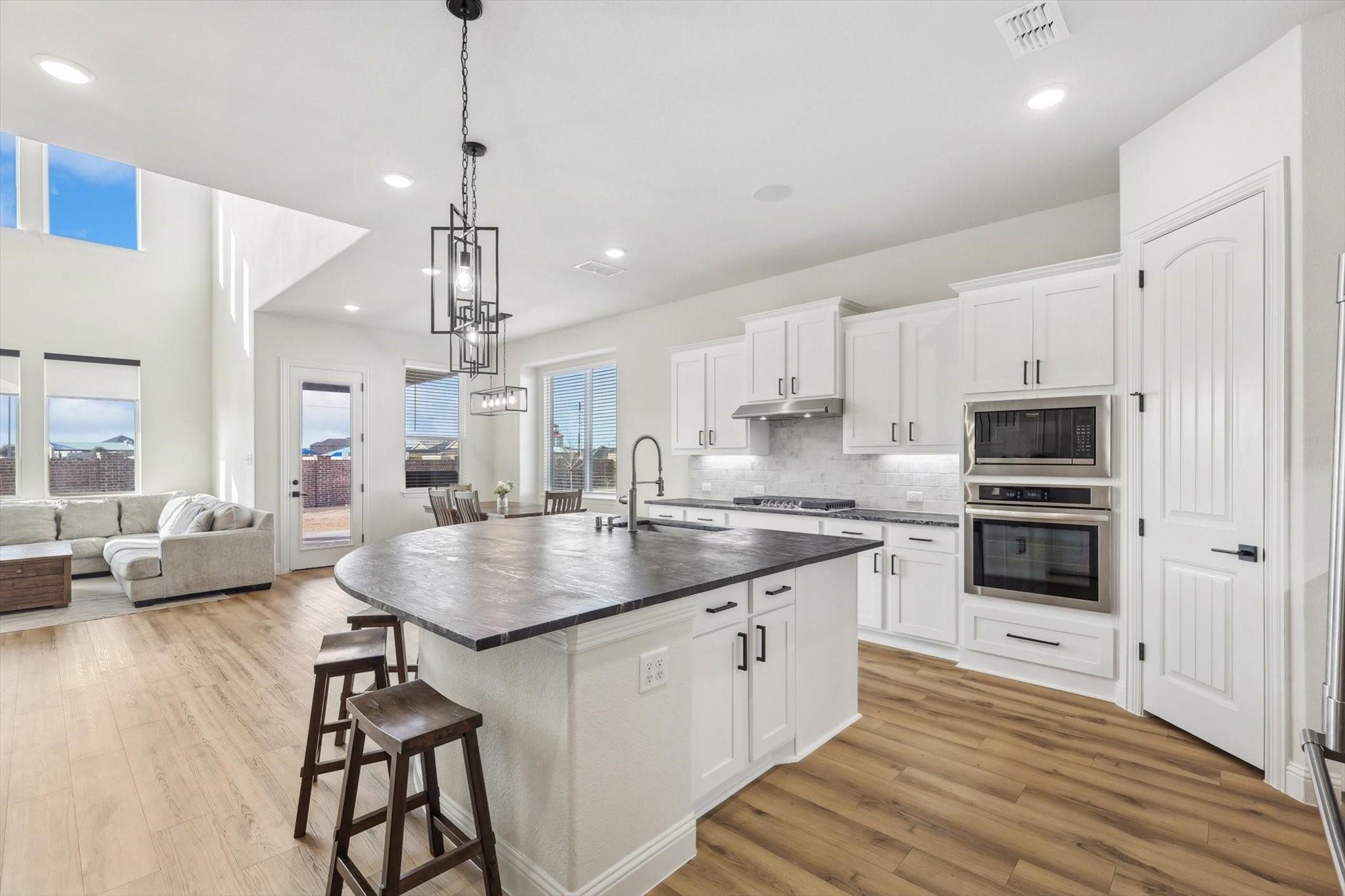 2400 Rocket Bend Drive , Anna, TX, 75409 | 20911946 | Realty Texas LLC
