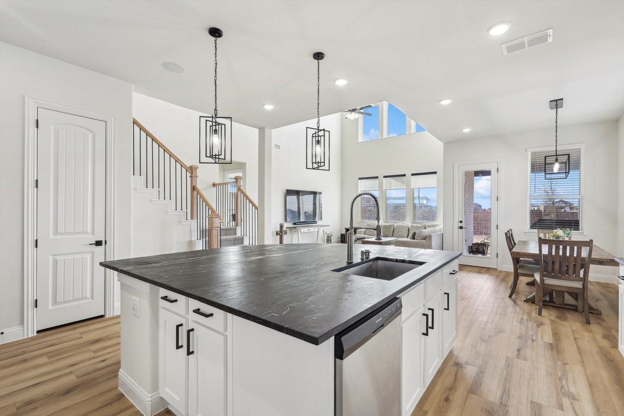 2400 Rocket Bend Drive , Anna, TX, 75409 | 20911946 | Realty Texas LLC