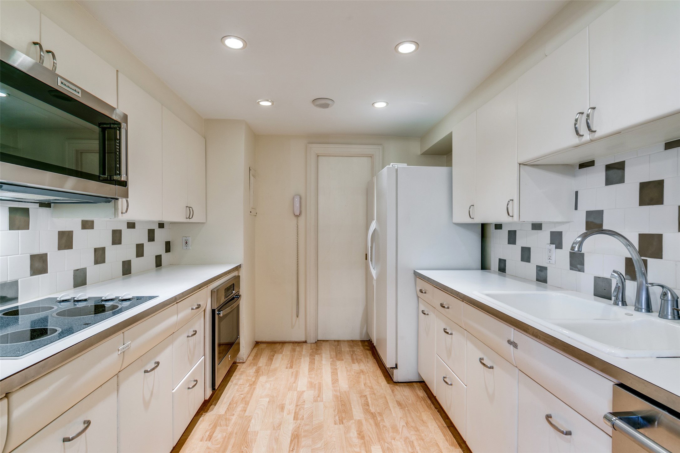 3525 Turtle Creek Boulevard 3C, Dallas, TX, 75219 | 20911856 | Realty Texas LLC