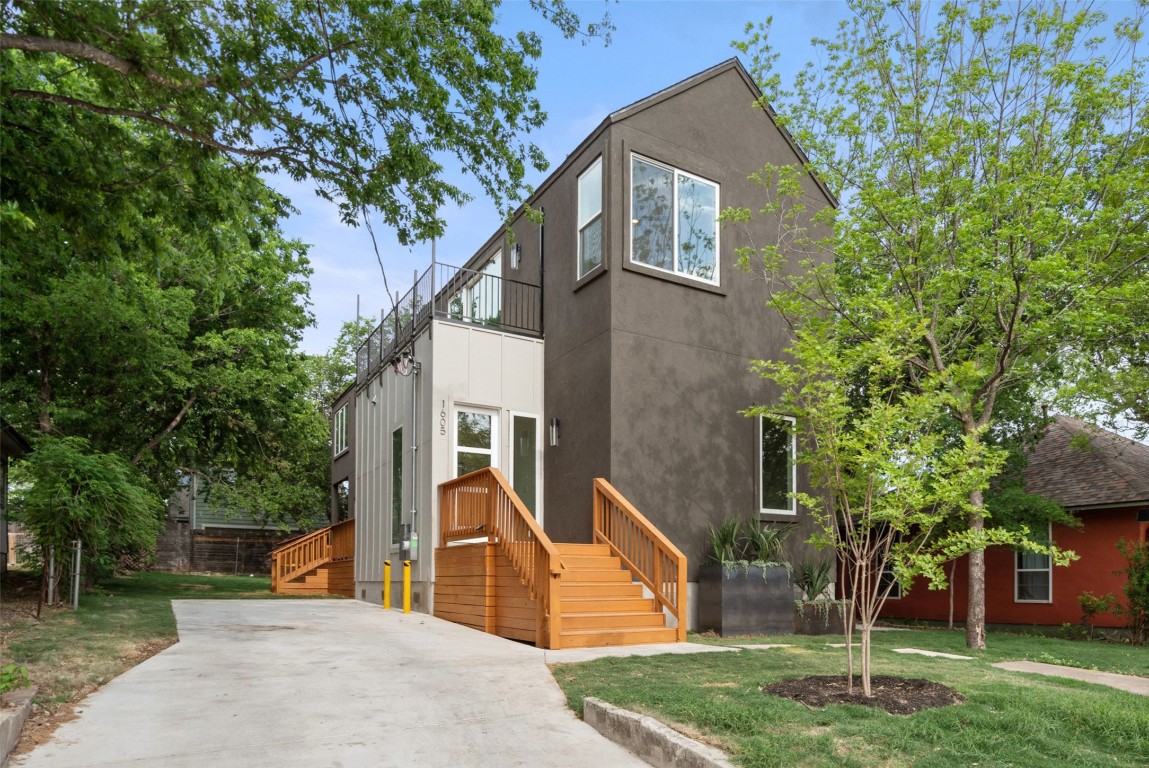 1605 Cedar Avenue , Austin, TX, 78702 | 6919681 | Realty Texas LLC
