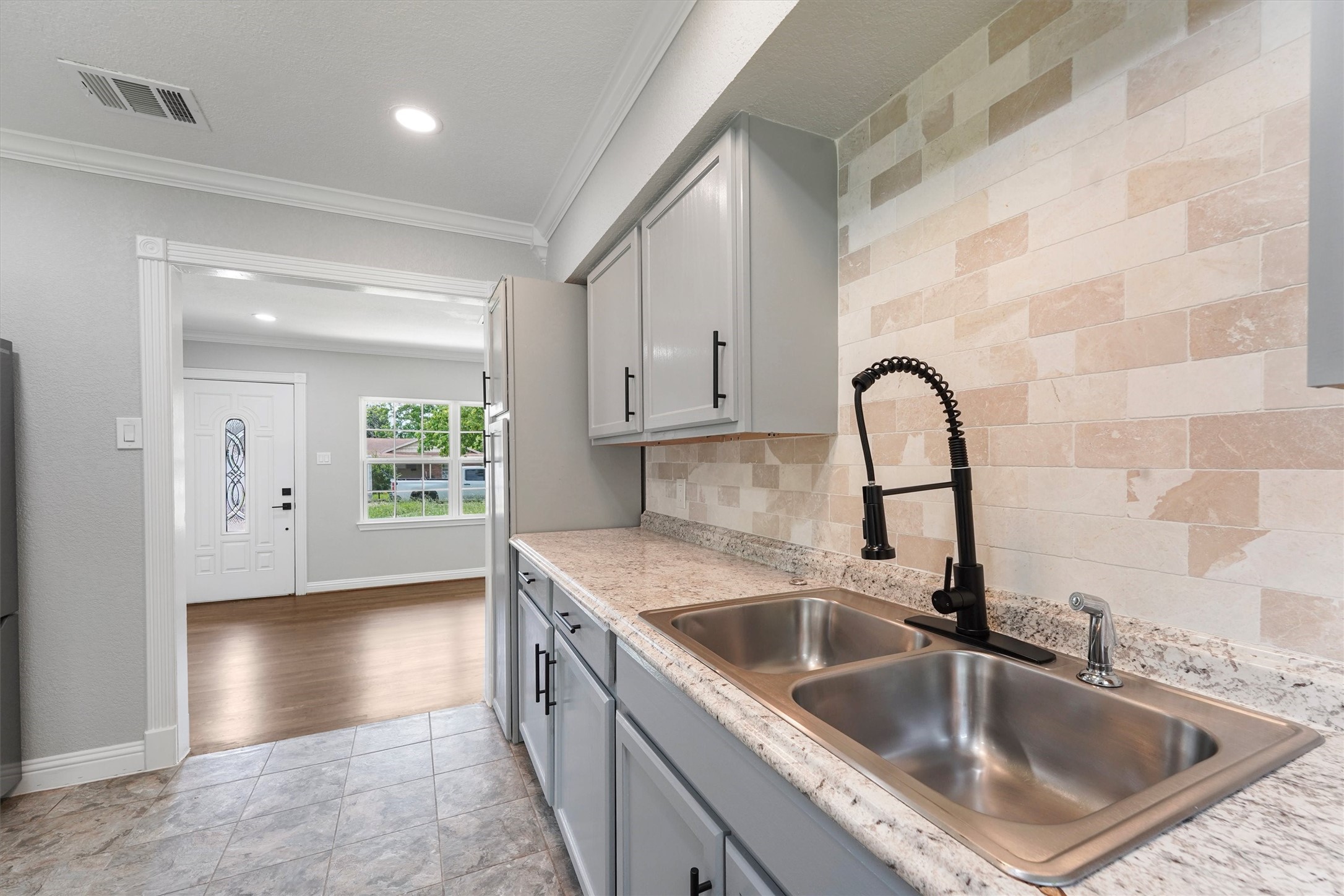 11110 Duane Street , Houston, TX, 77047 | 47499431 | Realty Texas LLC