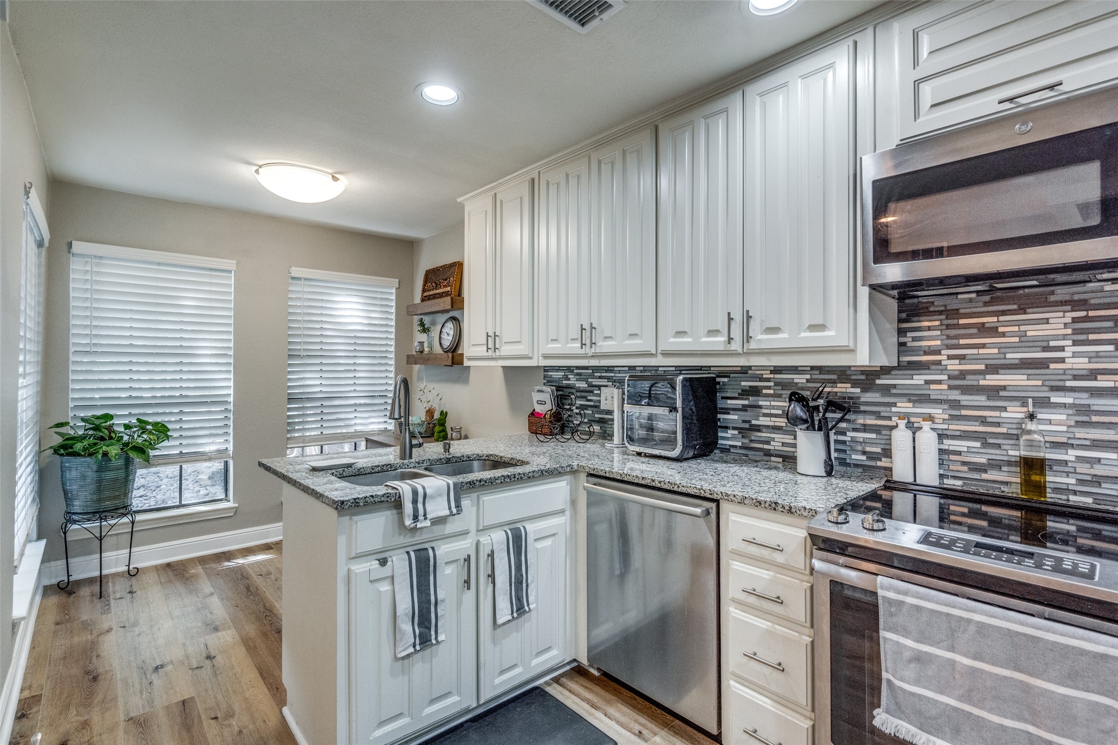 2909 Clear Springs Drive , Plano, TX, 75075 | 20904676 | Realty Texas LLC