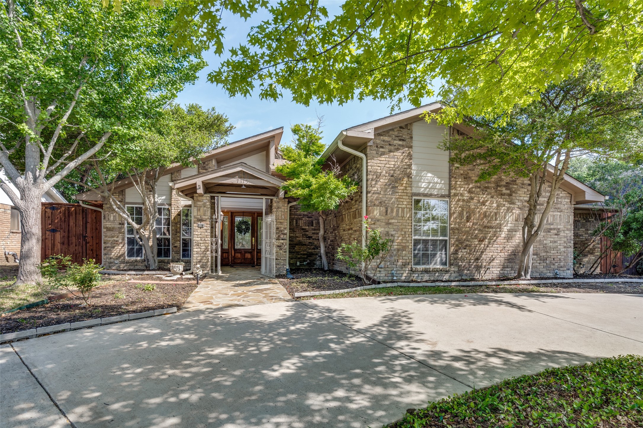 7115 Duffield Drive , Dallas, TX, 75248 | 20912362 | Realty Texas LLC
