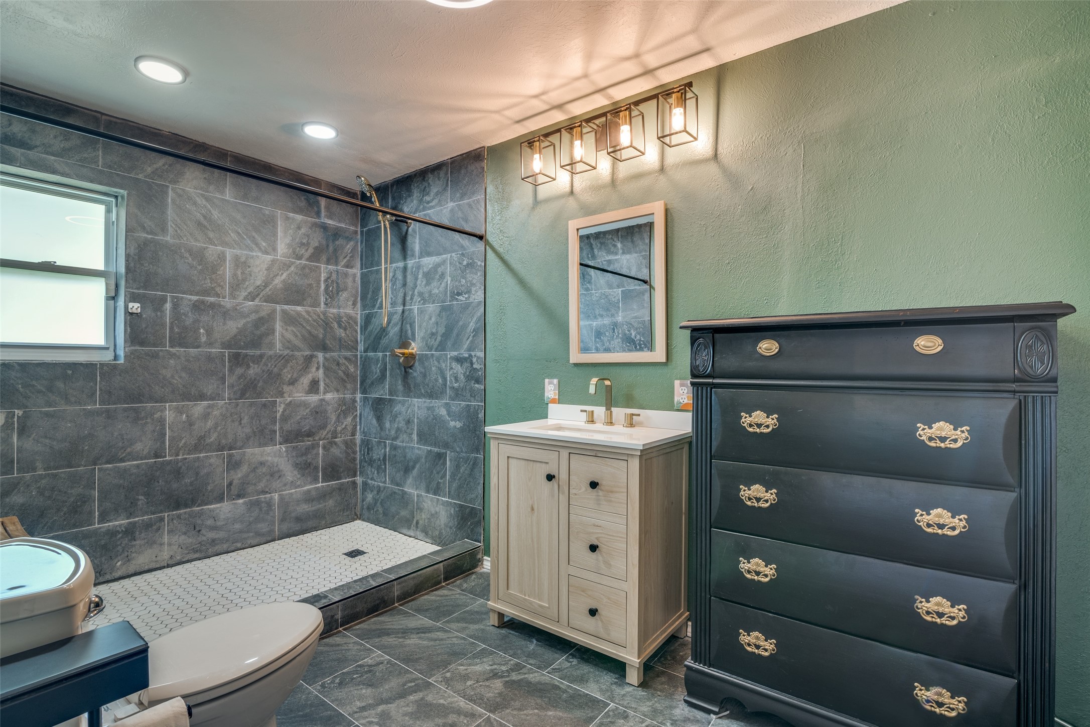 1601 Lexington Drive , Garland, TX, 75041 | 20912725 | Realty Texas LLC