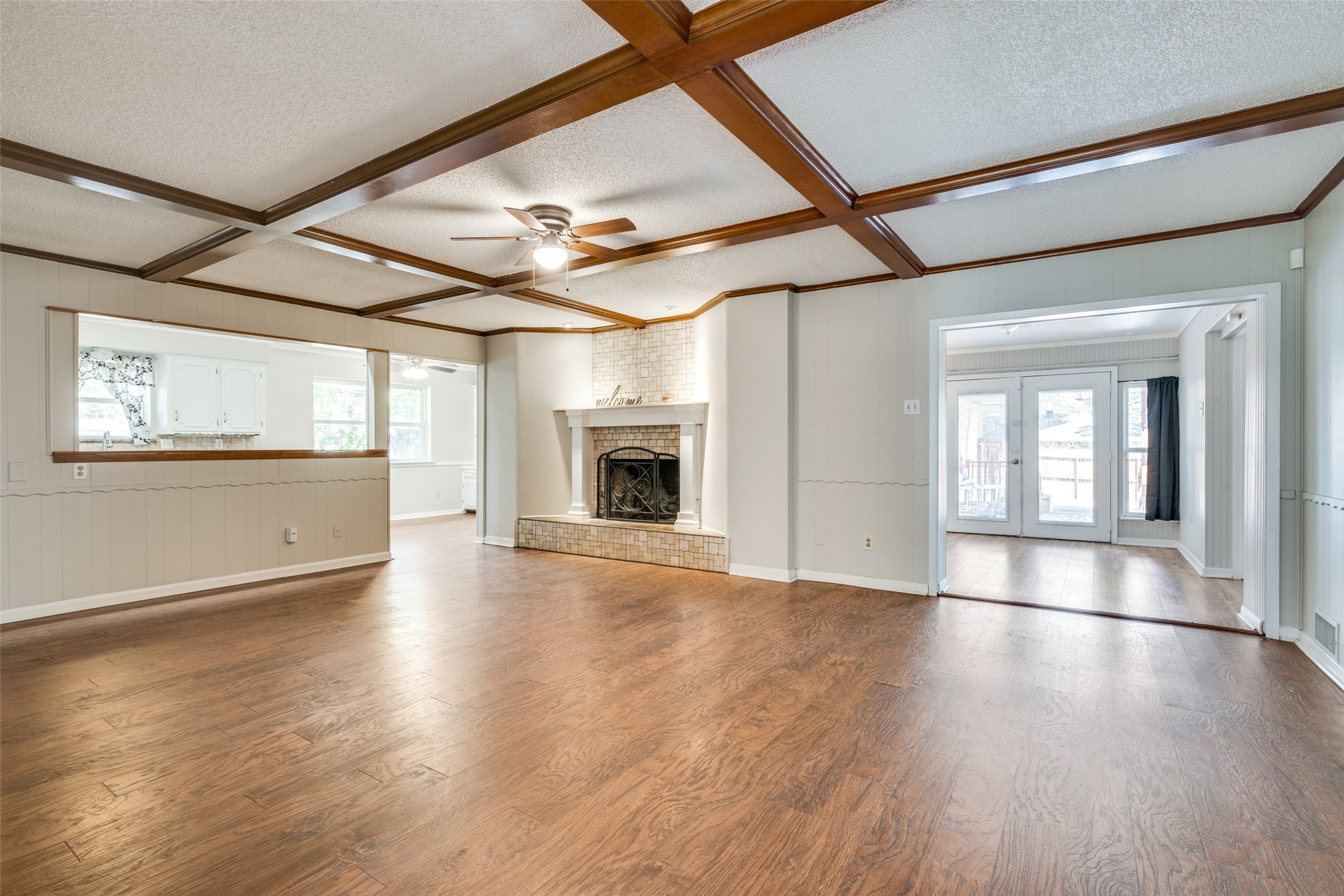 1601 Lexington Drive , Garland, TX, 75041 | 20912725 | Realty Texas LLC