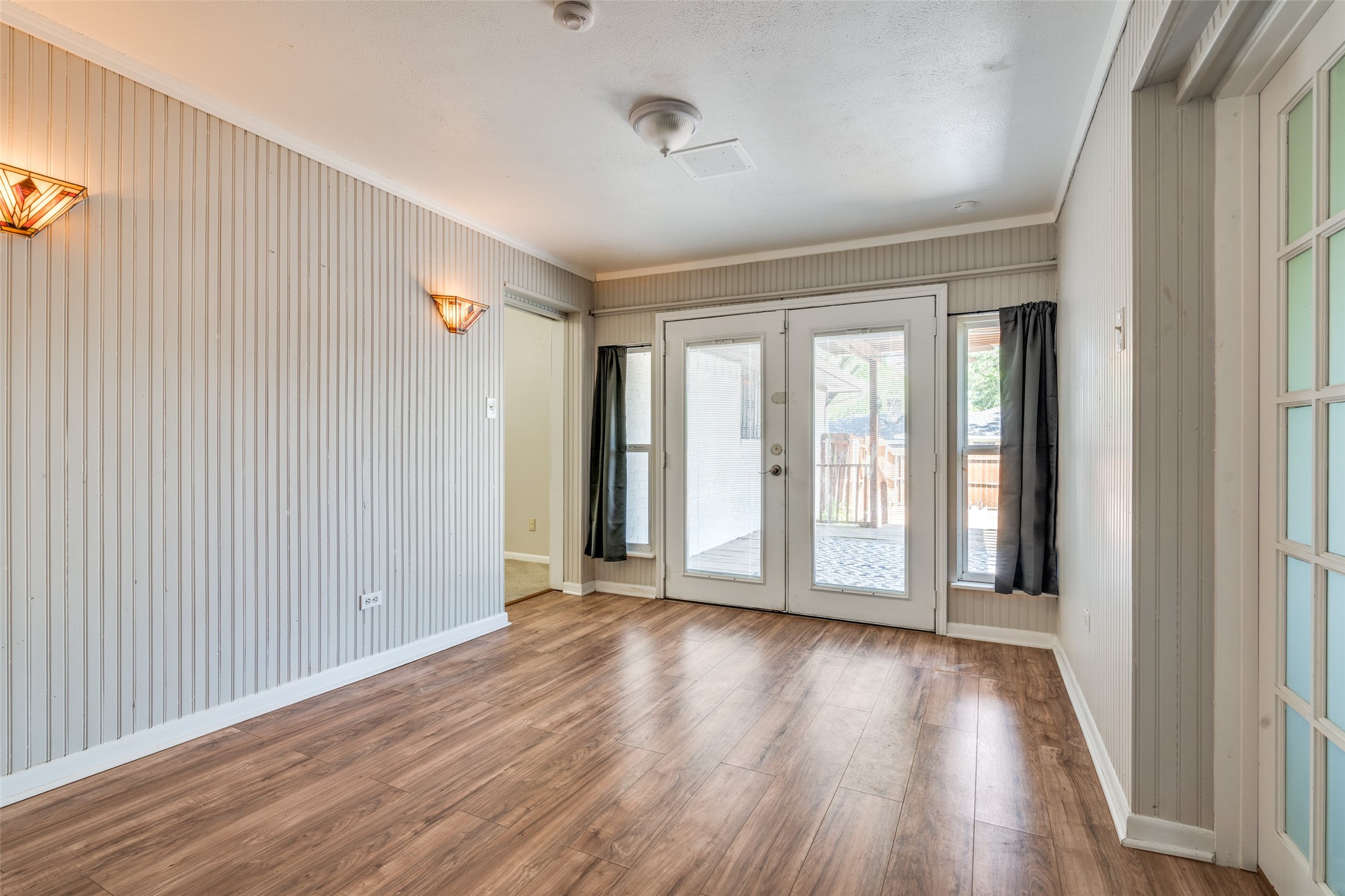 1601 Lexington Drive , Garland, TX, 75041 | 20912725 | Realty Texas LLC