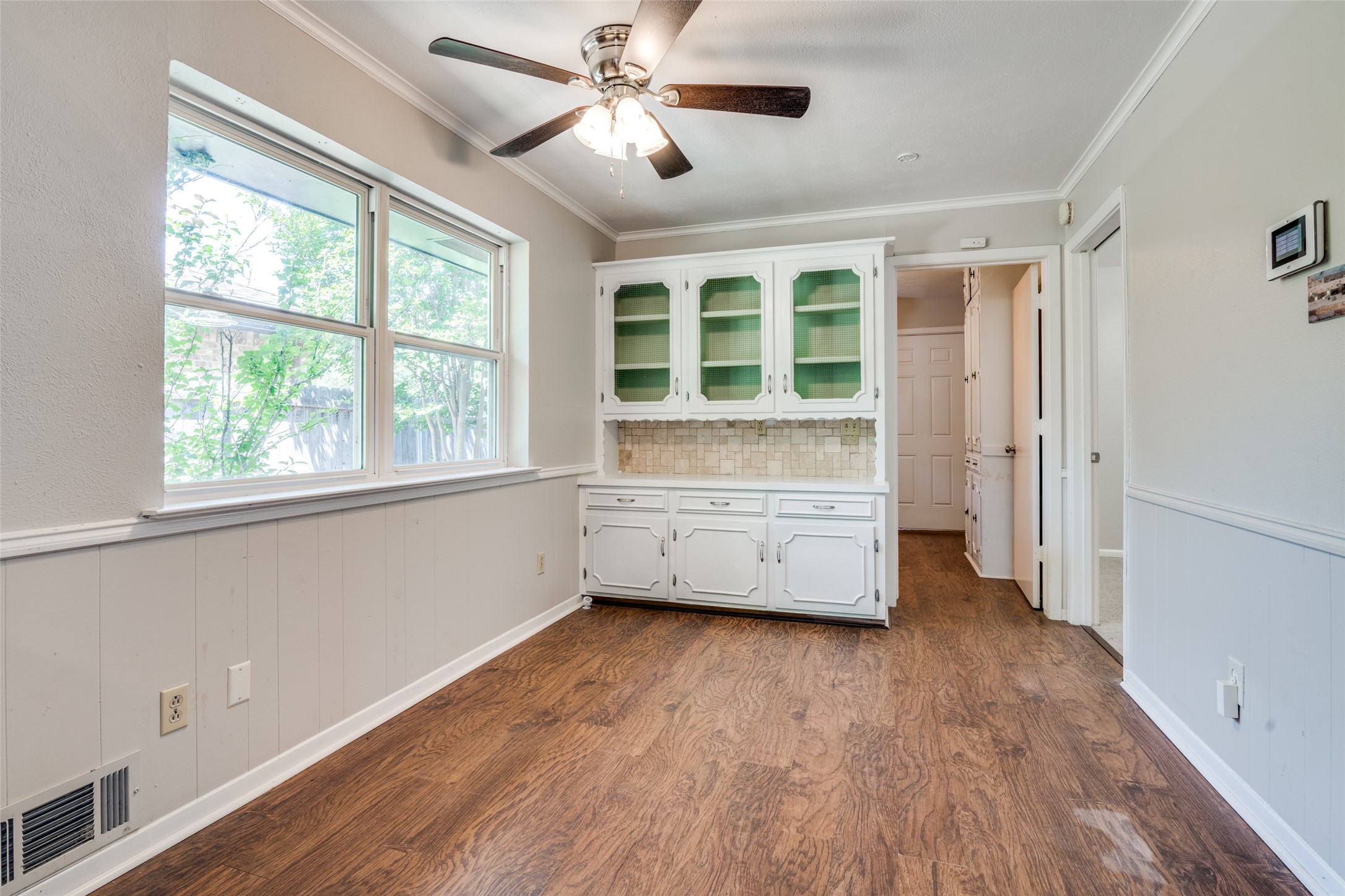 1601 Lexington Drive , Garland, TX, 75041 | 20912725 | Realty Texas LLC