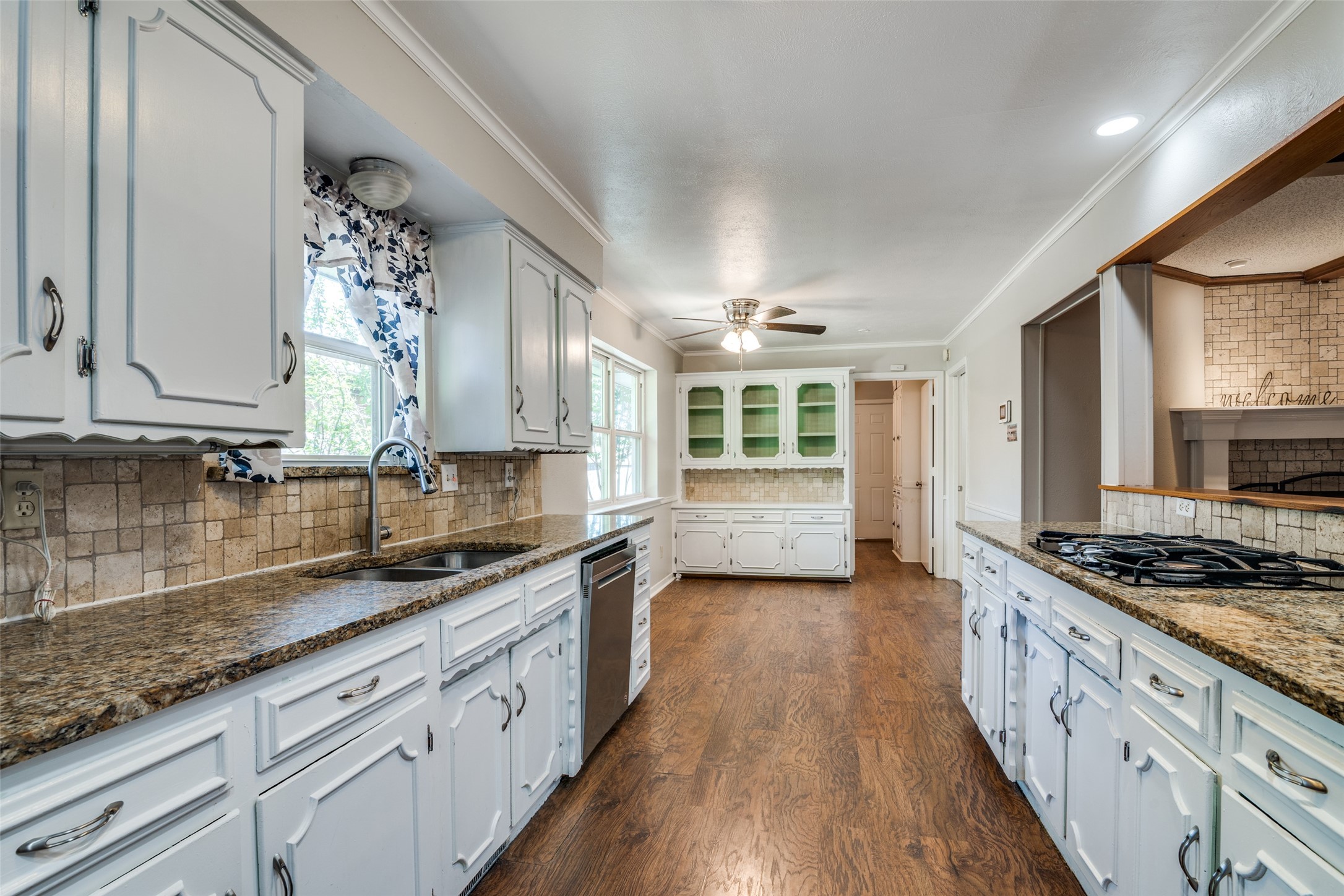 1601 Lexington Drive , Garland, TX, 75041 | 20912725 | Realty Texas LLC