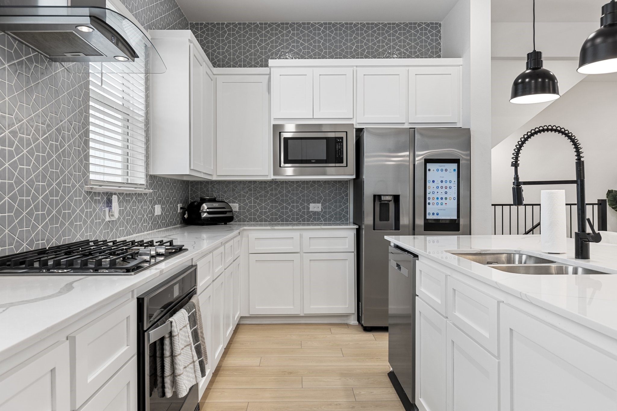 2635 Carmelita Street , Dallas, TX, 75212 | 20911411 | Realty Texas LLC