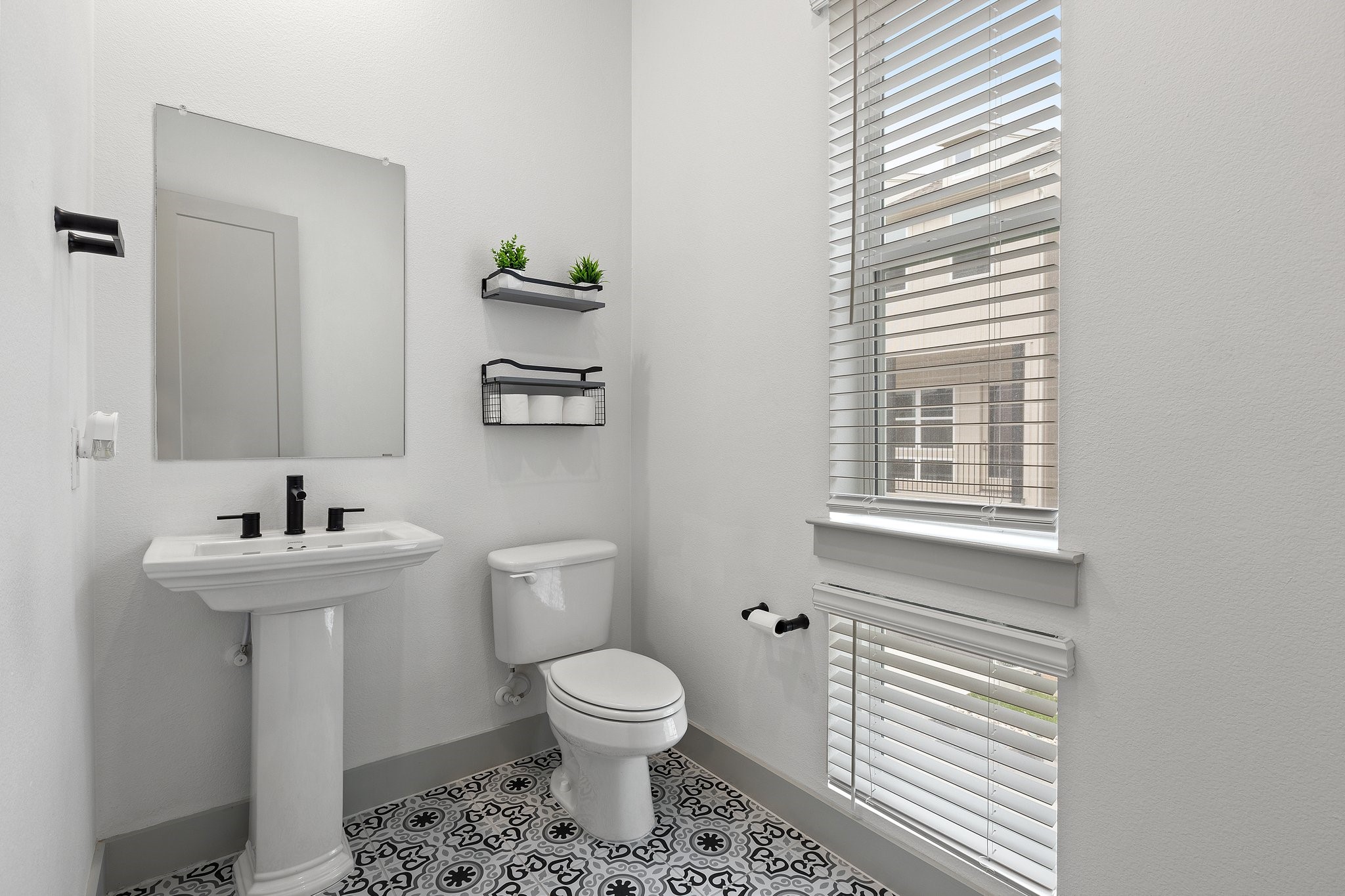 2635 Carmelita Street , Dallas, TX, 75212 | 20911411 | Realty Texas LLC