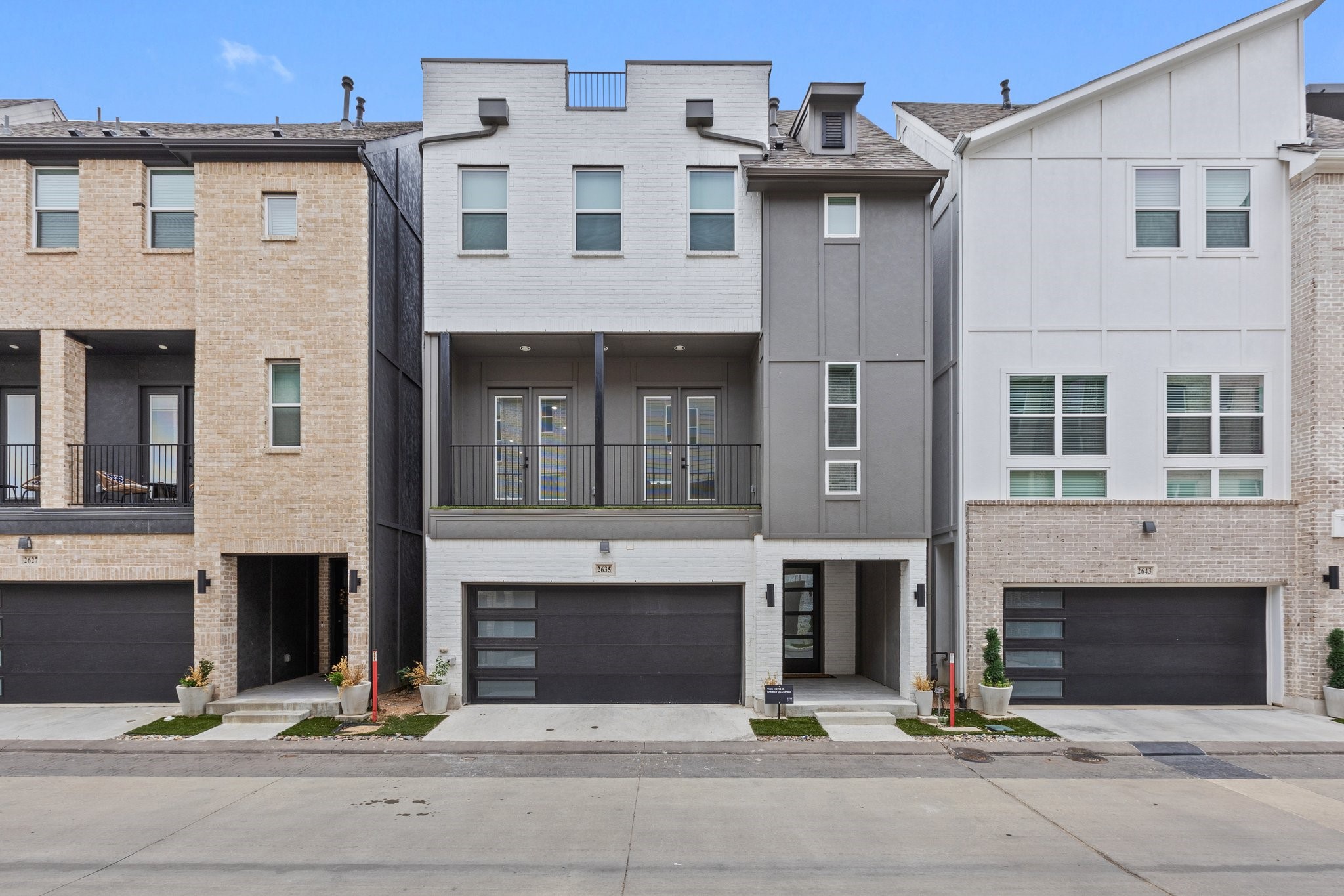 2635 Carmelita Street , Dallas, TX, 75212 | 20911411 | Realty Texas LLC