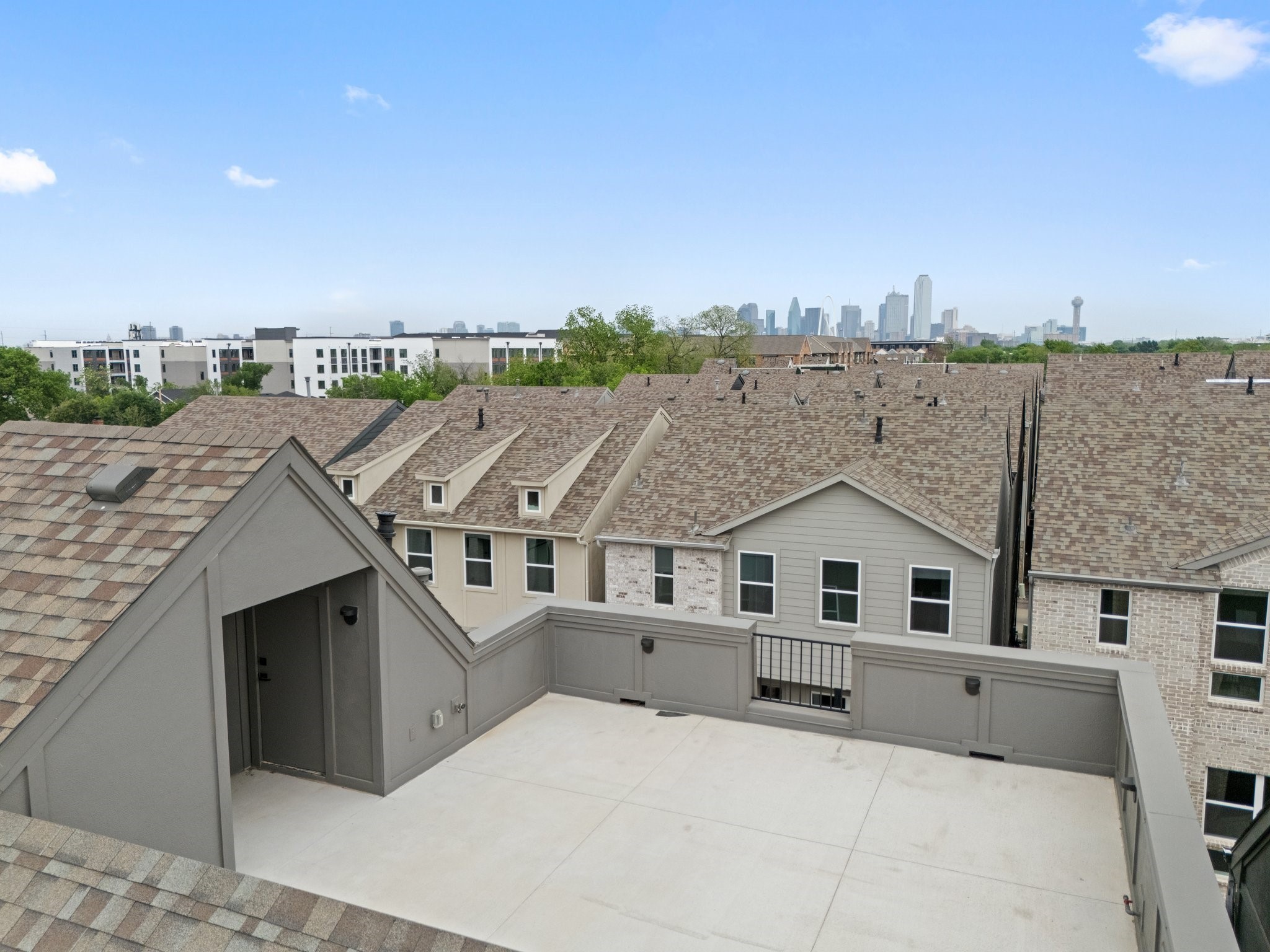 2635 Carmelita Street , Dallas, TX, 75212 | 20911411 | Realty Texas LLC