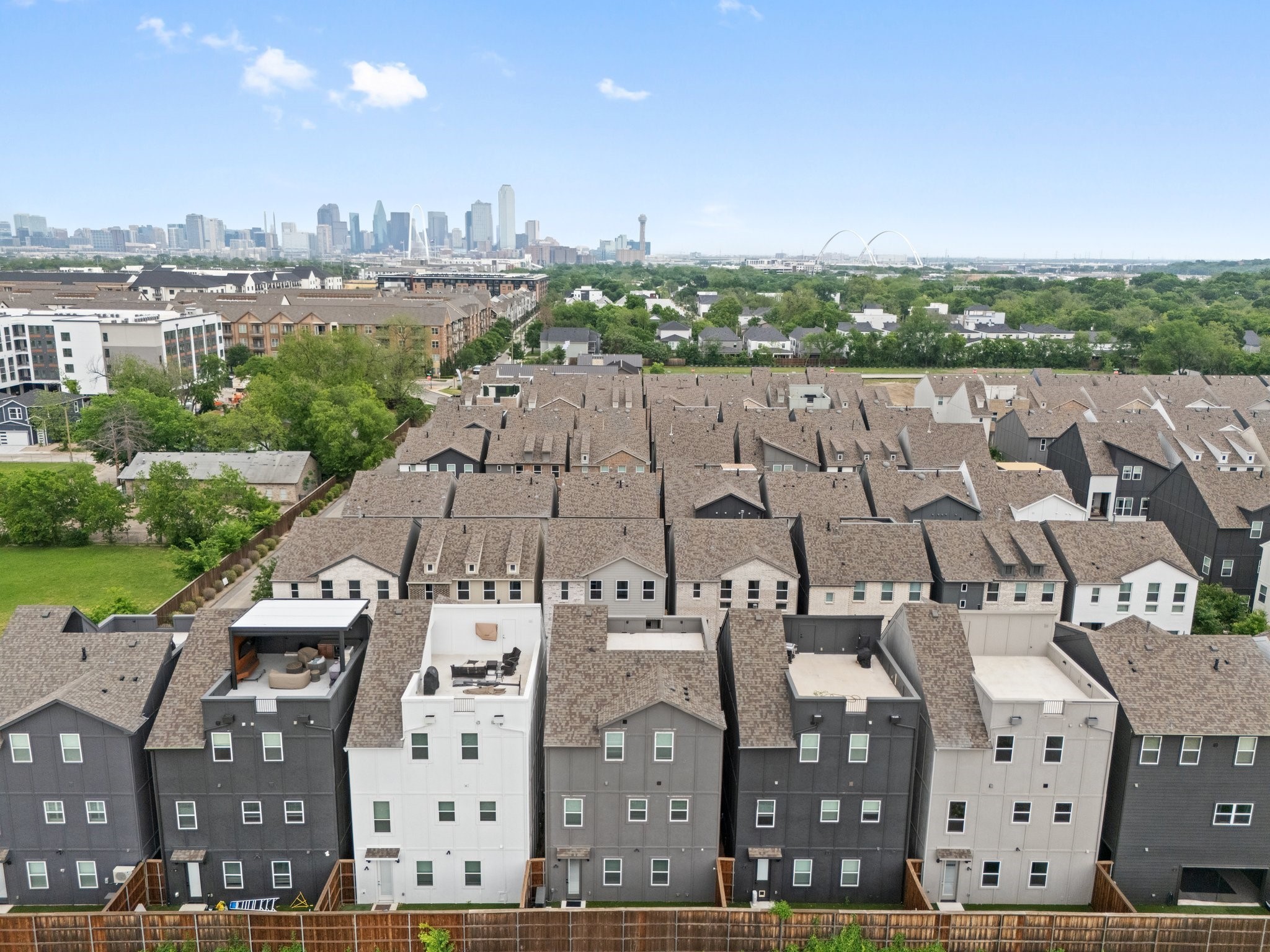 2635 Carmelita Street , Dallas, TX, 75212 | 20911411 | Realty Texas LLC
