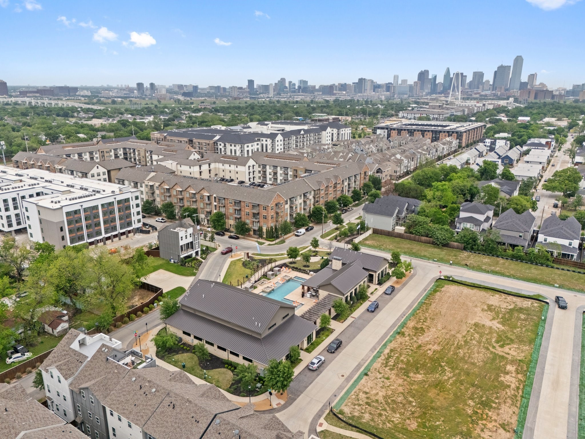 2635 Carmelita Street , Dallas, TX, 75212 | 20911411 | Realty Texas LLC