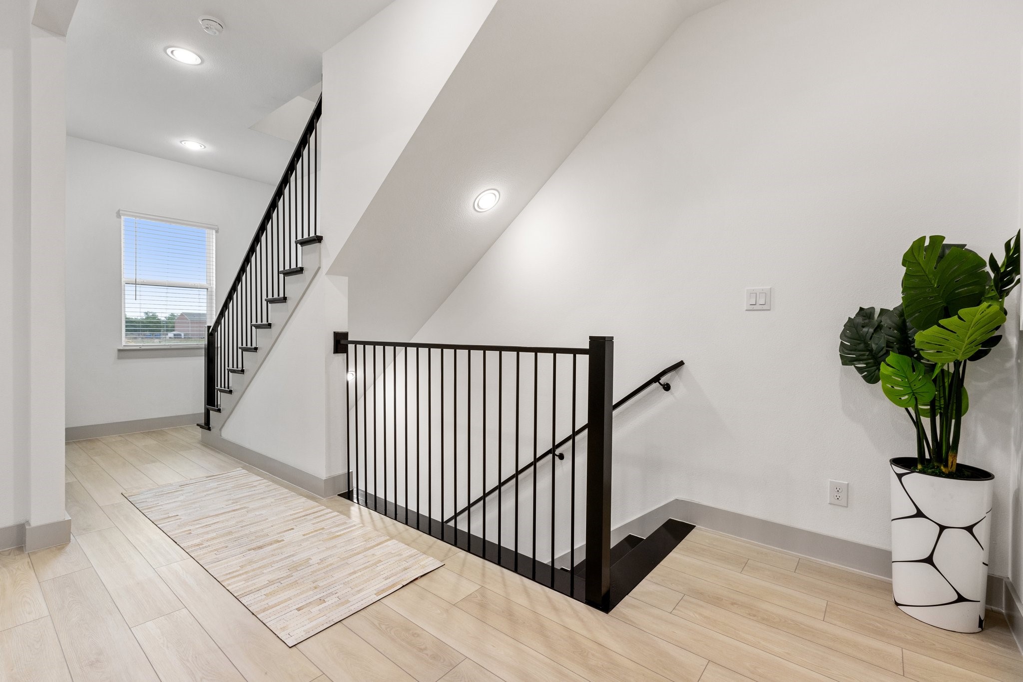 2635 Carmelita Street , Dallas, TX, 75212 | 20911411 | Realty Texas LLC