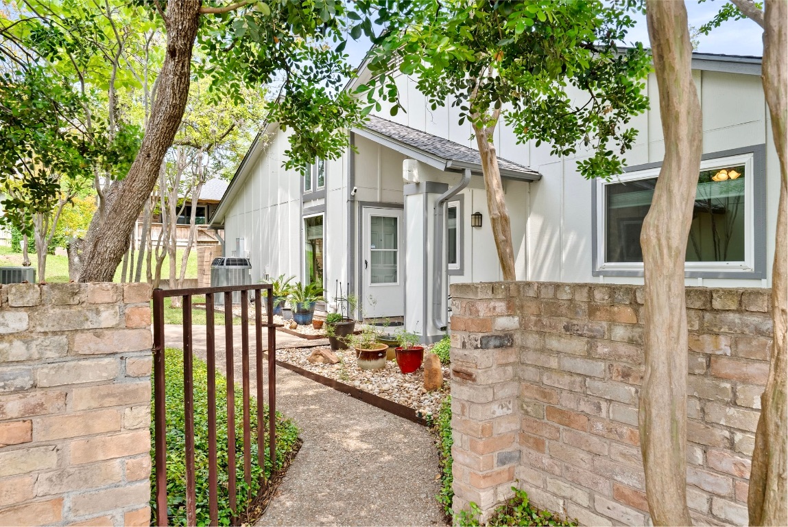 1702 Coturnix Drive , Austin, TX, 78758 | 3627998 | Realty Texas LLC