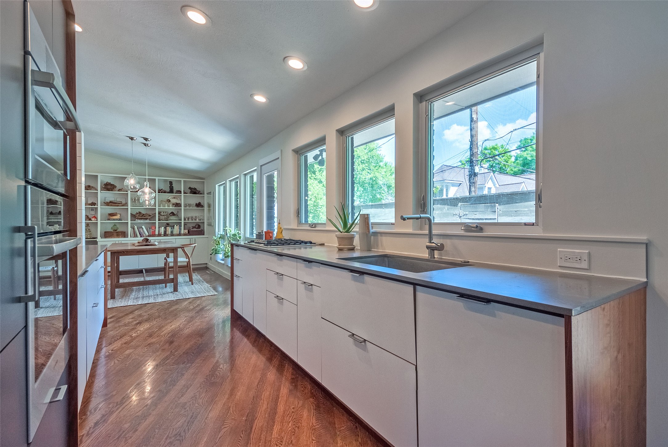 6890 Avalon Avenue , Dallas, TX, 75214 | 20909865 | Realty Texas LLC