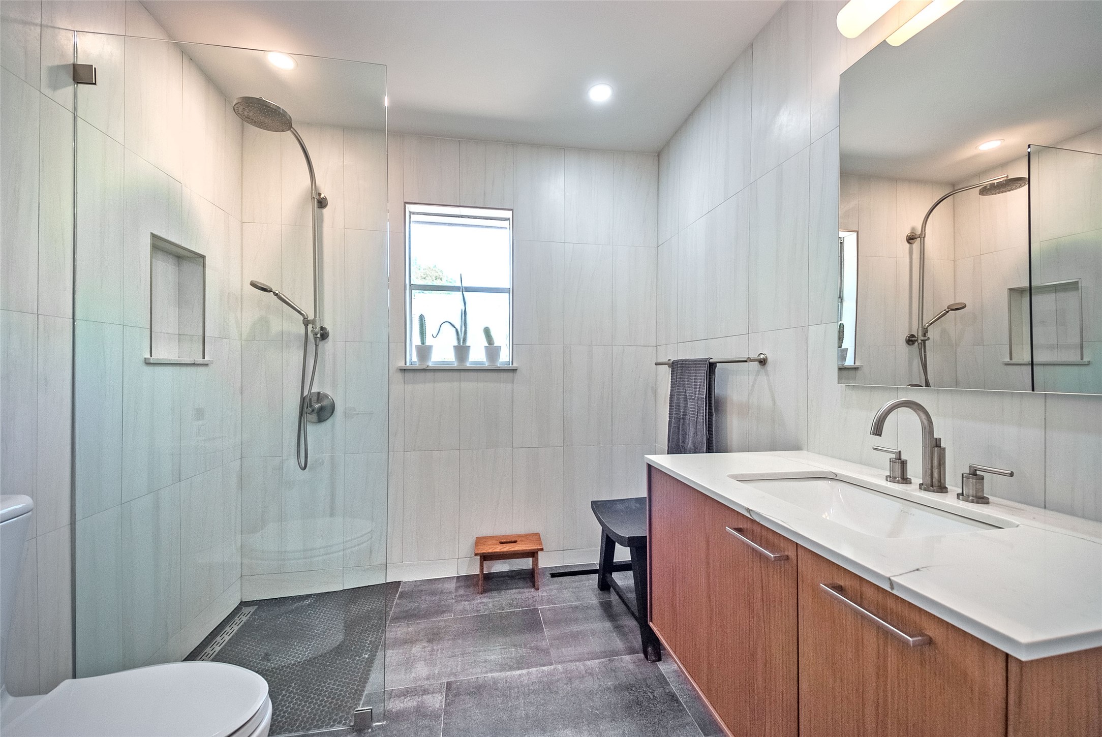 6890 Avalon Avenue , Dallas, TX, 75214 | 20909865 | Realty Texas LLC