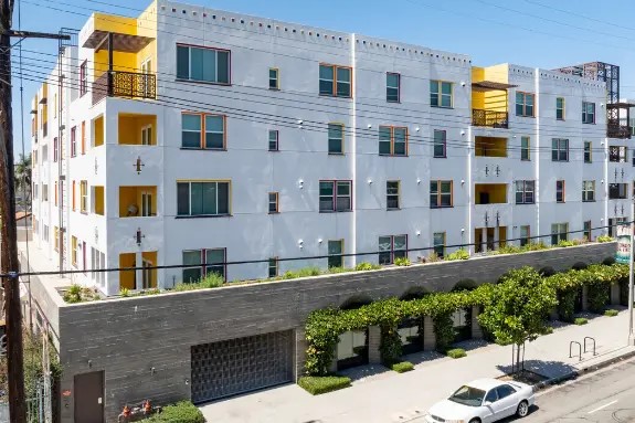 3411 Crenshaw Blvd, Los Angeles, CA, 90016 | 20936825 | Realty Texas LLC